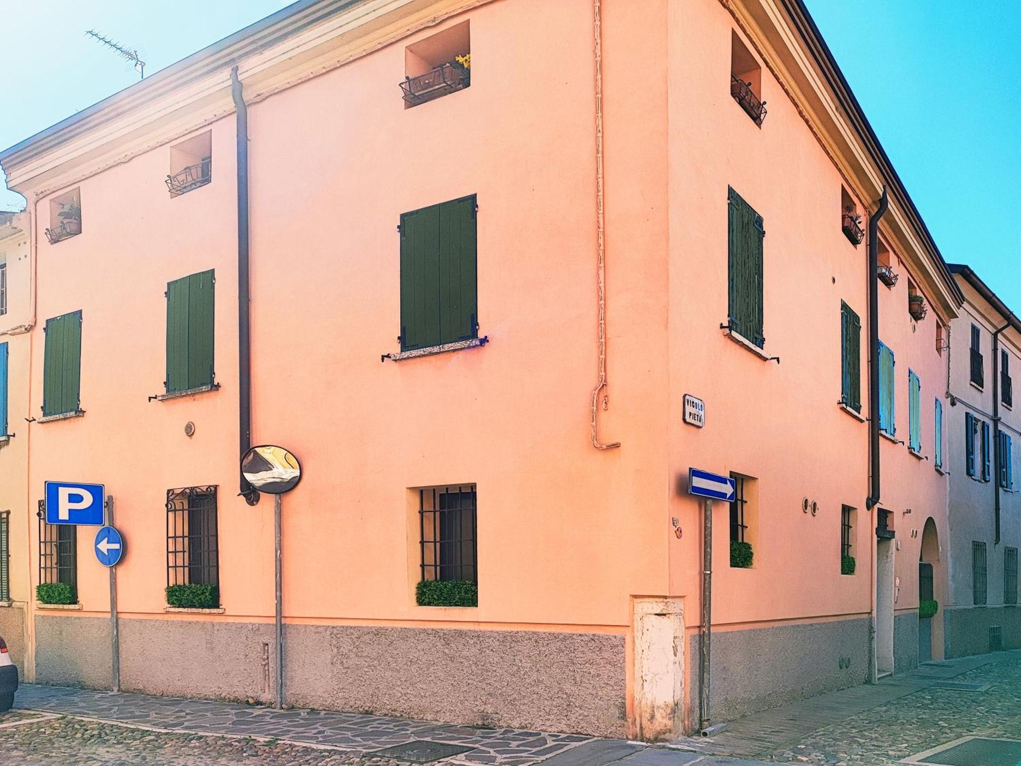 Casa Fischer 1 Mantova Luaran gambar